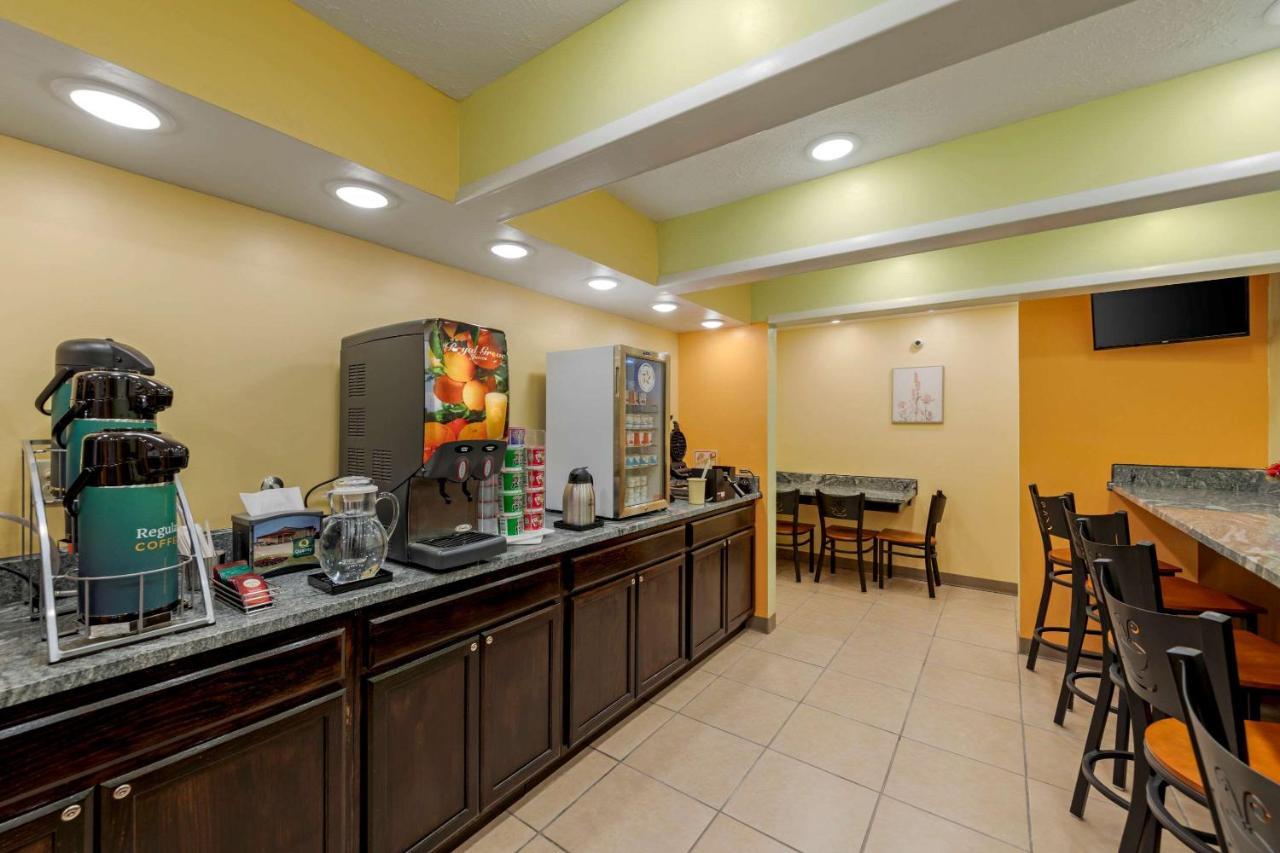 Quality Inn Hamilton Ngoại thất bức ảnh