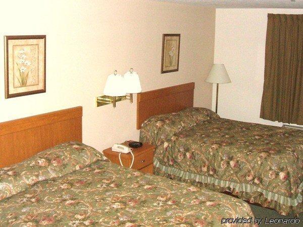 Quality Inn Hamilton Phòng bức ảnh